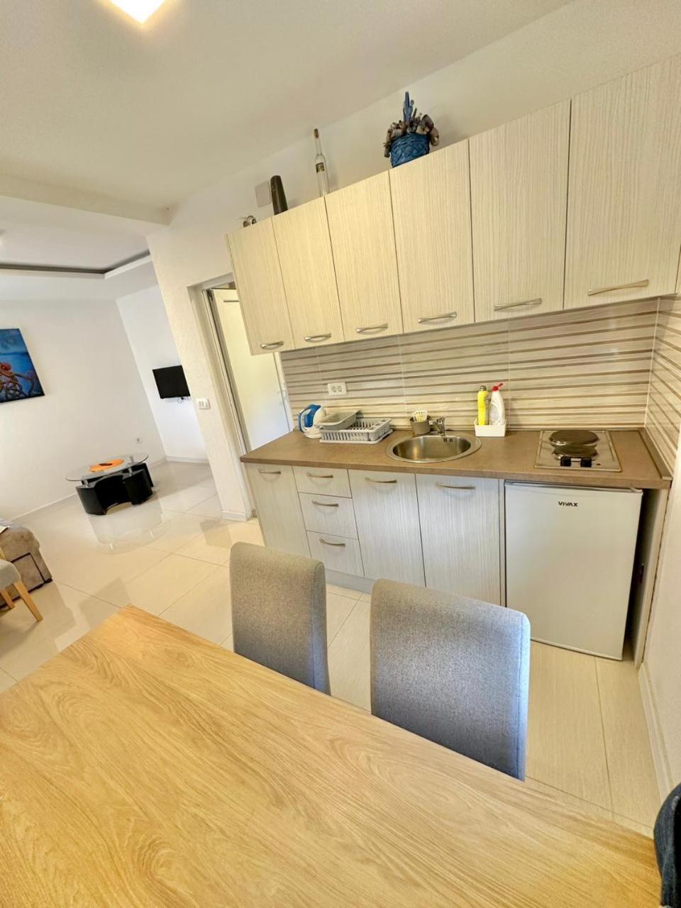 Montenegrina Apartman *