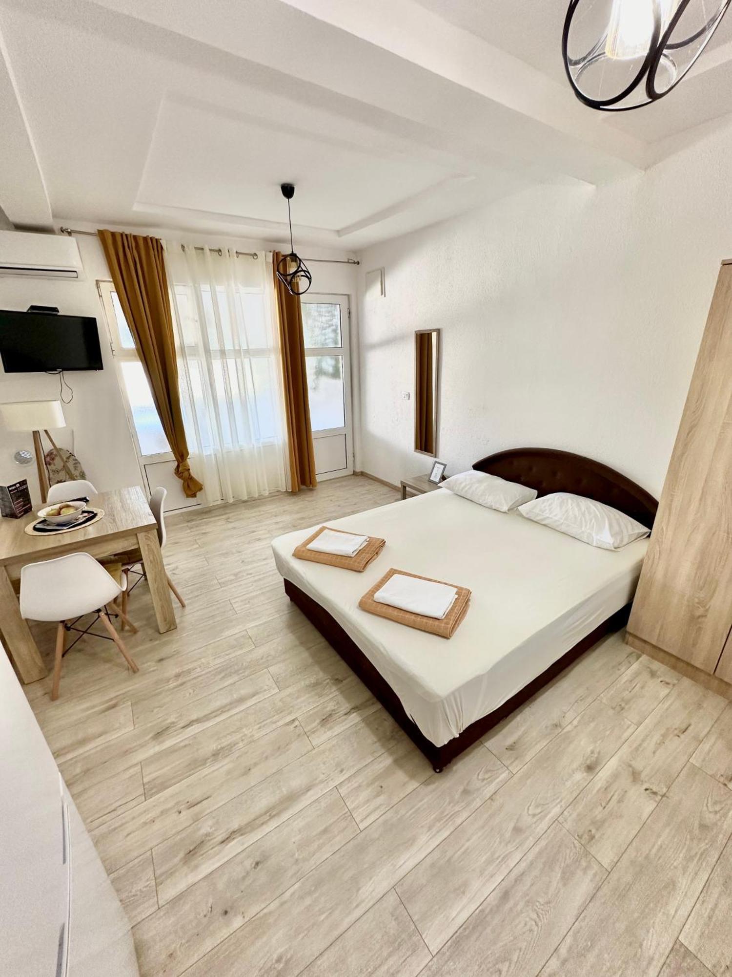 Montenegrina Apartman